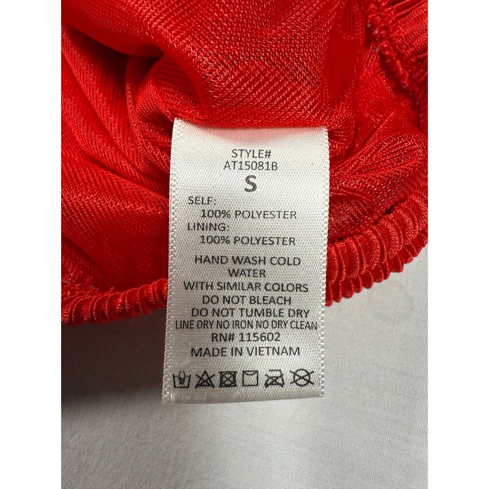 ASTR The Label Vneck Pleated Long Sleeve Surplice Blouse Red Floral SMALL - Picture 11 of 11